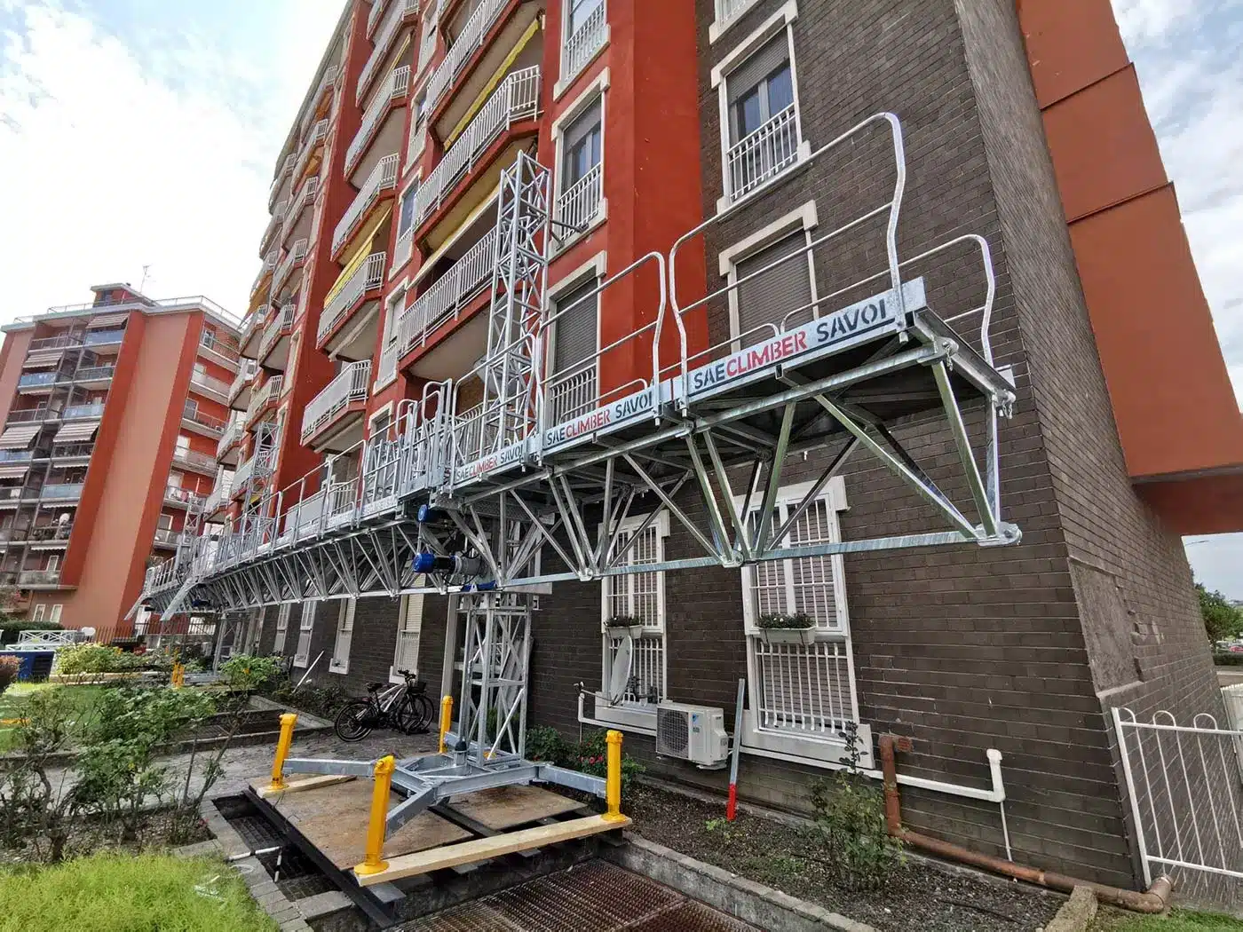 Rifacimento facciate esterne di condomini a Lodi